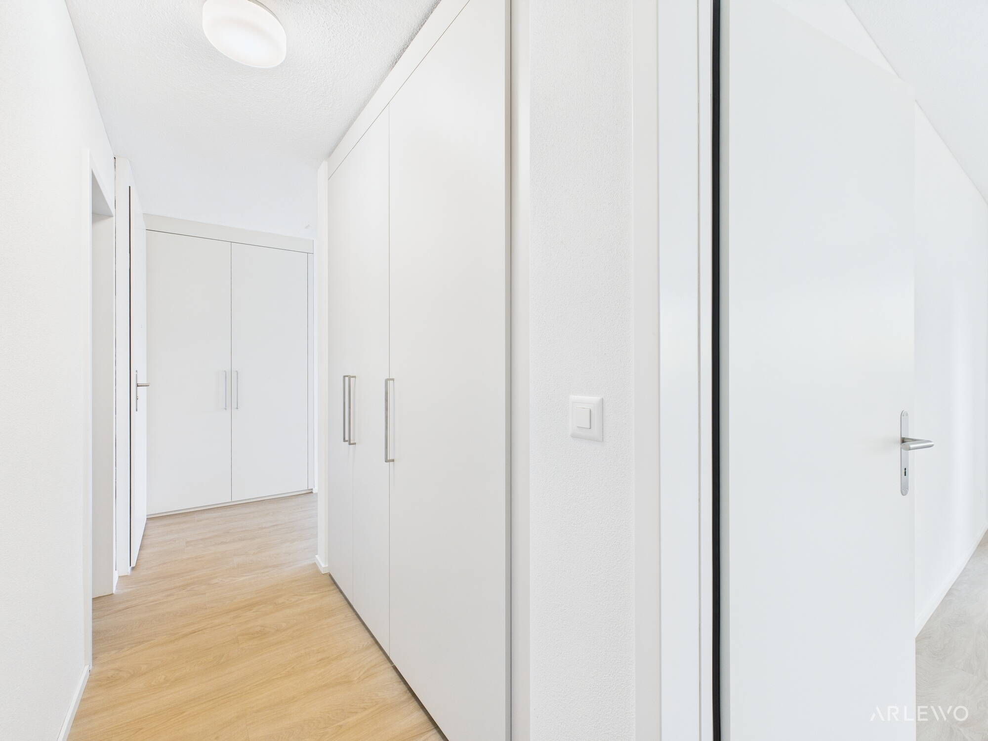 Zoom: MFH Luzern – W Werk Türen & Räume