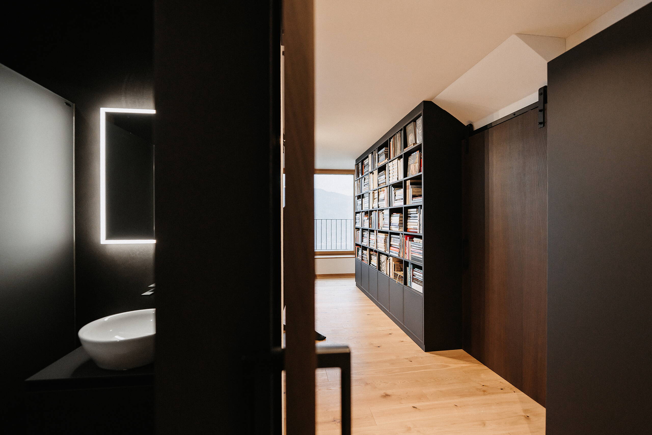 Zoom: Wohnung Emmetten – W Werk Türen & Räume