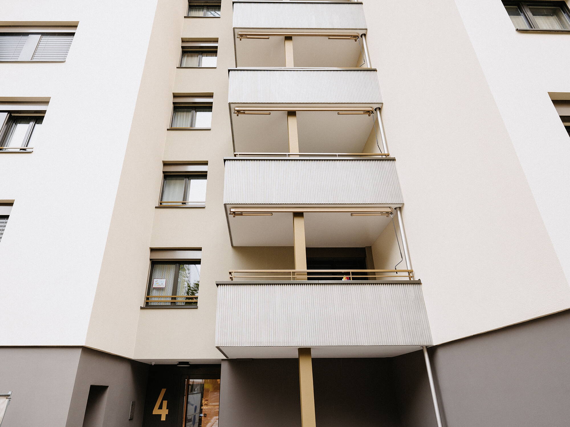 Zoom: MFH Luzern – W Werk Türen & Räume